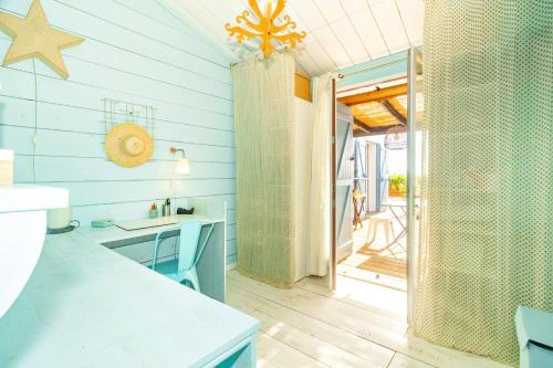 Athena - villa de charme avec piscine et vue mer proche de la plage de Boucan Canot