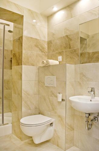 Five Stars Bed&Breakfast, Wroclaw (foto 10)