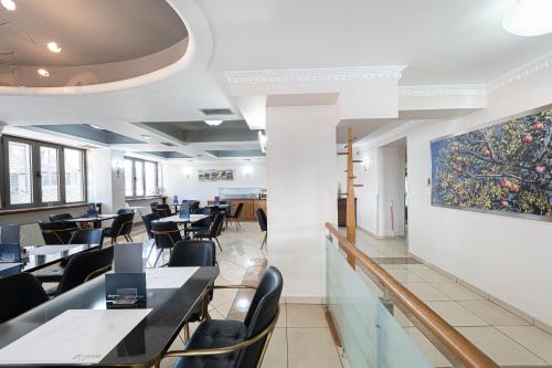 Rotonda Hotel - image 13