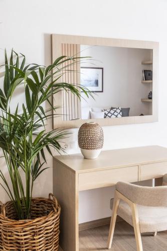 Gallery Residence 26 - image 12