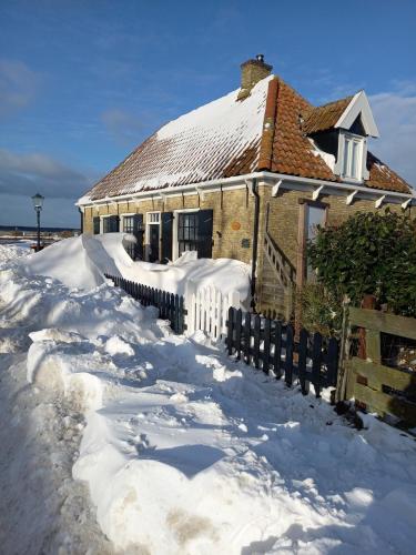 Bed en Breakfast kamers en meer Het Spookhuis in Τέξελ