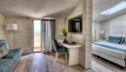 Novecento Suite Hotel Room Type - Junior Suite with Balcony