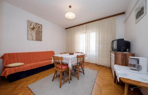 Apartment Ante 2917 - image 7