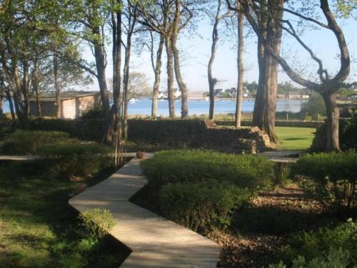 Gîte Locoal-Mendon, 6 pièces, 14 personnes - FR-1-378-1220 gîte à louer Locoal