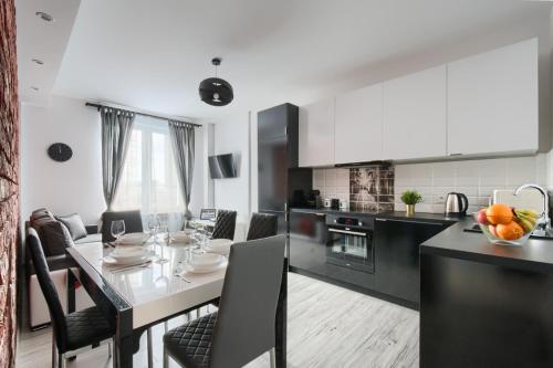 oompH Warsaw Central Premium Apartments - Warsaw