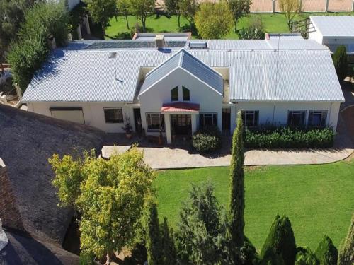 外部景觀, Okajo Safari Lodge in 卡里比布