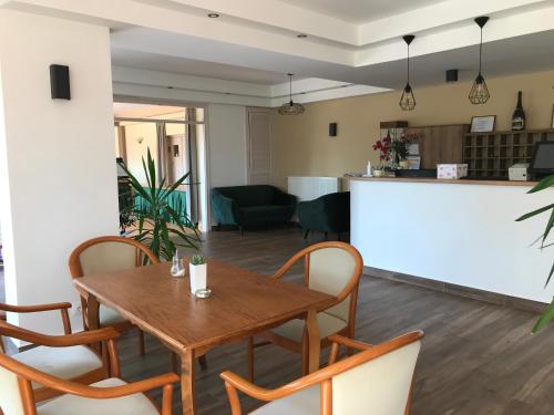 Zsanett Hotel in Balatonkeresztúr