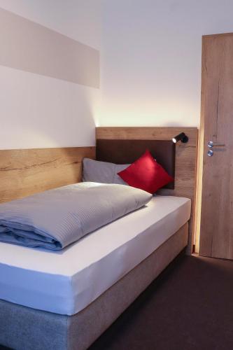 1 twin bed