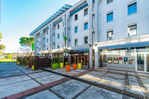 ibis Styles Antibes - image 4