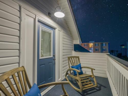 Heated Pool Access Brand New Home Ocean Views Private Balcony - image 6