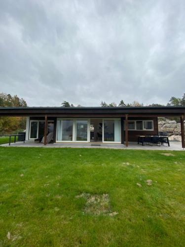 Funky cabin with a panoramic view of the Oslofjord