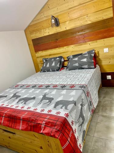 Veyrier-du-Lac ANNECY 60 m2 4-6 pers proche plage 1Garage Terrasse vue lac