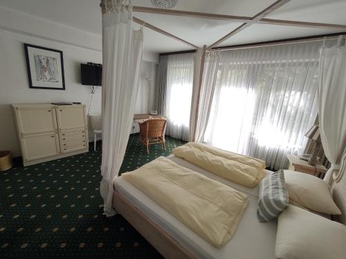 Condi Hotel 1