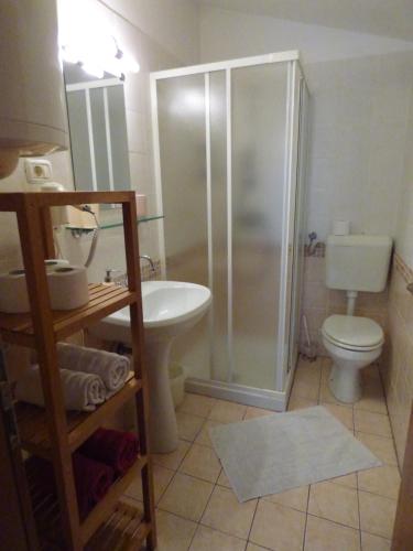 Salle de bain, Apartments Bevk in Piran