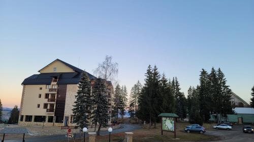 Zlatar Apartman br 16 - image 8