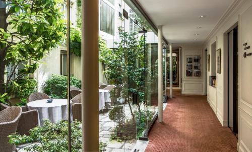 Hotel Des Saints Peres - Esprit de France - image 14