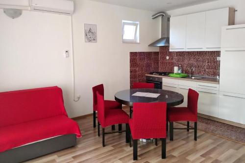 Apartments with a parking space Brodarica Sibenik - 13371