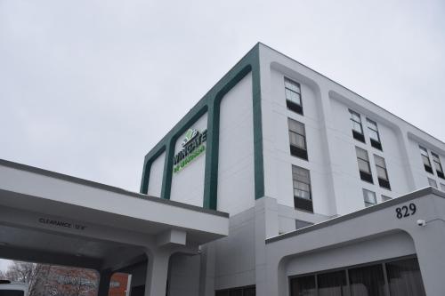 Wingate by Wyndham Baltimore BWI Airport, Baltimore