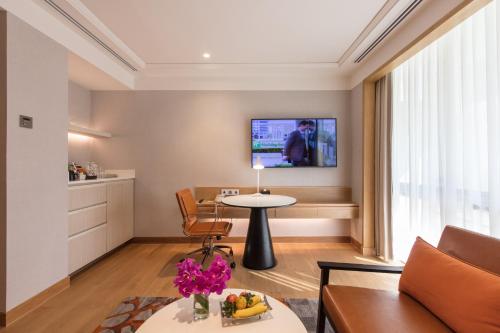 Holiday Inn Bangkok by IHG, Bangkok (foto 8)