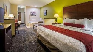 Best Western Plus Mansfield Inn and Suites