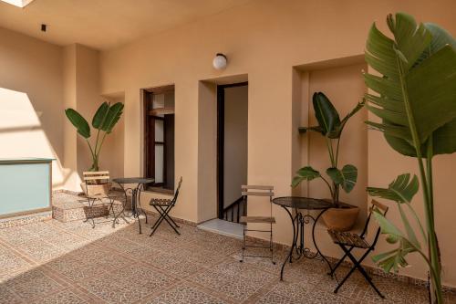 Old Town Suites - image 14