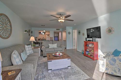 Myrtle Beach Condo with Lanai - half Mile to Beach - main image