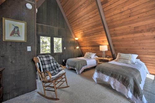 Cozy A-Frame Cabin w/ Pool Table: 8 Mi to Mt Snow! in Vilmingtona (VT)