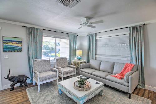 Jupiter Home with Lanai Less Than 3 Miles to the Beach! - main image