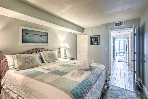 N Myrtle Beach Condo with Ocean View and Lazy River! - image 6
