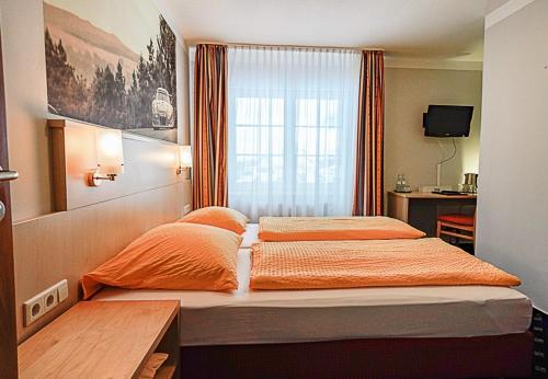 Gastehaus Fuchshof 259m von Nürburg entfernt