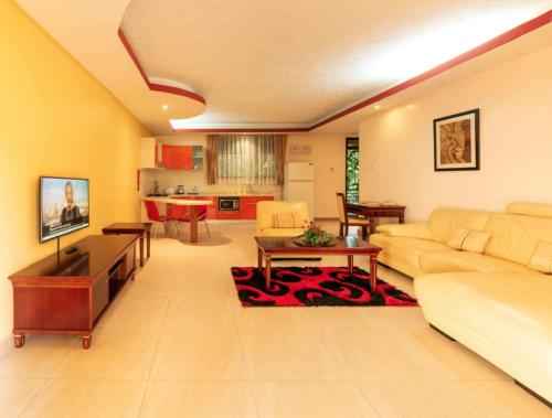 Studio Suite in the Royal Suites Hotel