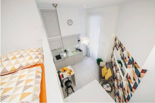 BpR Astro Studio Home