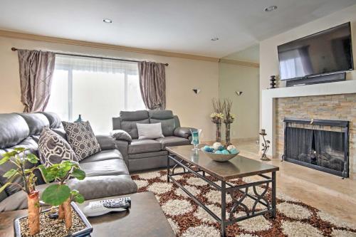 Stunning Home with Private Oasis - 1 half Mile to Strip, Las Vegas (foto 4)