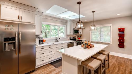 Hilton Head Home in Sea Pines half Mi to the Beach! - image 8