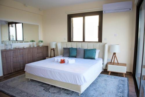 Nirvana Seafront Villa - main image