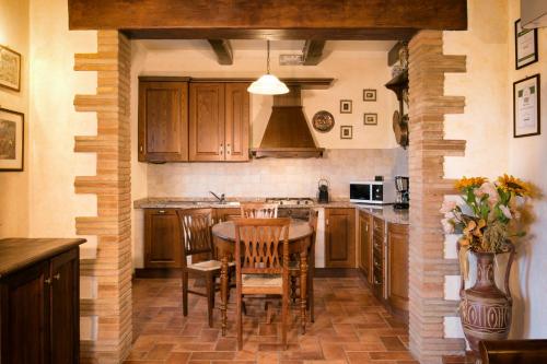 Rocca Di Pierle, Agriturismo di Charme - Cortona - 주방