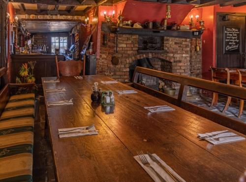 The Leagate Inn - image 2