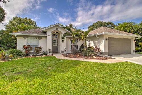 Luxe Coastal Home - 11Mi to Ft Pierce Inlet! - image 5
