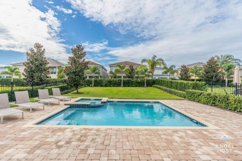 Lovely Home With Pool Spa and Game Room Near Disney! - image 3