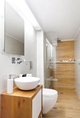 Acropolis View Deluxe Penthouse & Luxury Apartments - image 5