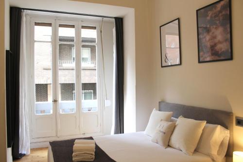 INSIDEHOME Catedral- Habitaciones privadas en el centro con cocina compartida chambre d'hôte Parque Covaresa