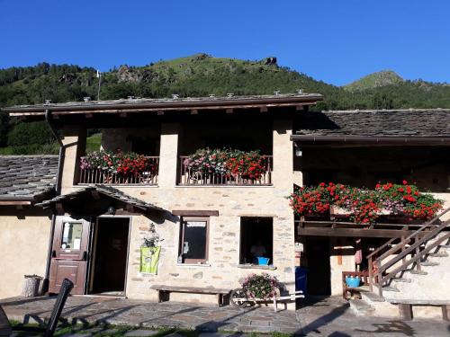 Cà Praudin (Ca Praudin) in Traversella