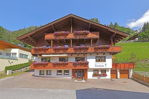 Gästehaus Enzian, Pension in Grossarl