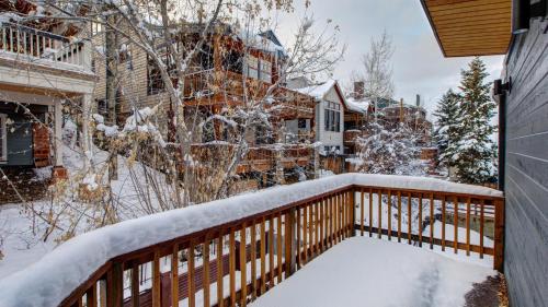 Woodside 207 home - image 11