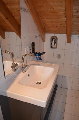 Prinz City Apartments - image 5