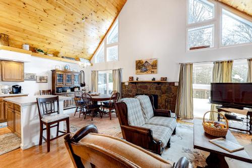 Ludlow Hideout Ludlow Vermont