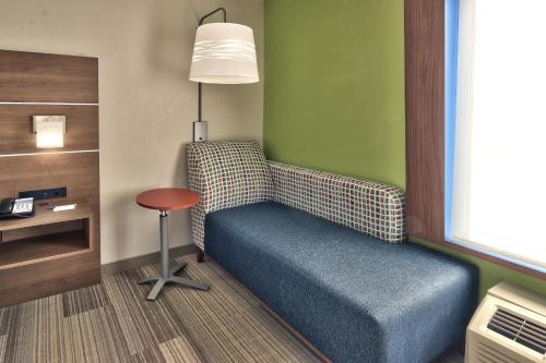 King Suite - Disability Access