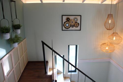 Lamprini's Deluxe Studios Lamprini's Deluxe Studios