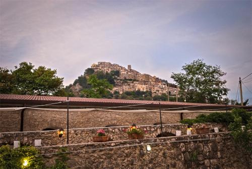Lo Scaraiazzo
