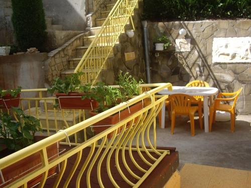 Dārzs, Guest House Rusalka in Šipkovo